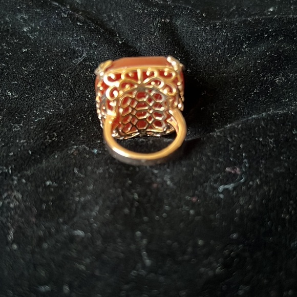 Square cushion checkerboard cut red agate ring copper - Picture 5 of 7